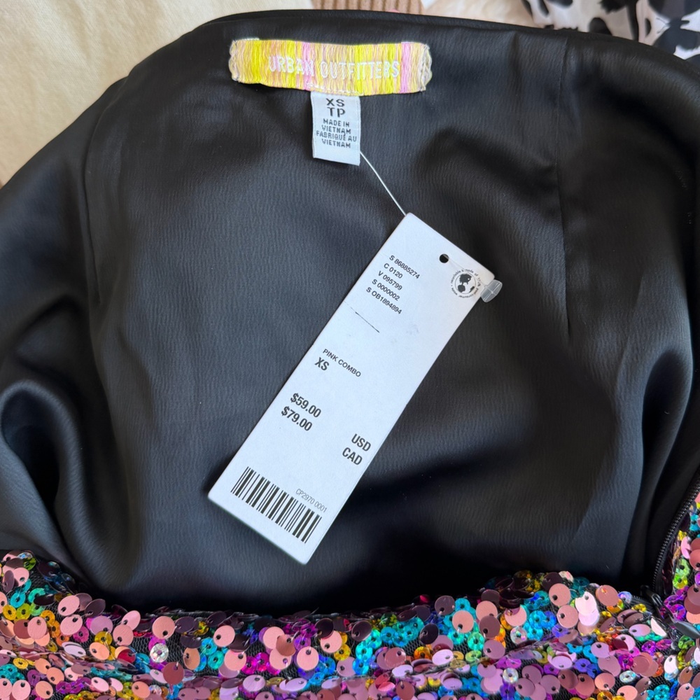 Urban Outfitters Sparkling Sequin Mini Skirt - Picture 5 of 7